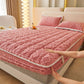 🛏️ 50% OFF! 🎁 WARM FITTED BED SHEET - Brushed Flannel & Deep Pocket, Non-Slip Corners for All-Season Comfort ❄️🛌