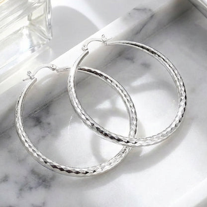💎 50% OFF NOW! ✨ Diamond-Cut Hoop Earrings for Women – Sparkling, Timeless & Perfect for Any Occasion 💍
