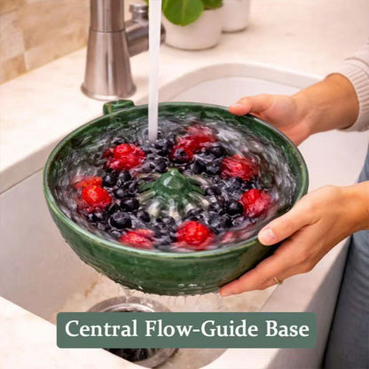 🍓 50% OFF NOW! 🔥 Berry Swirl Washing & Serving Bowl – Dual-purpose colander design, non-slip base & perfect for rinsing, draining & serving berries or snacks 🥣