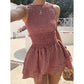 👗 50% OFF NOW! ☀️ Sleeveless Gingham Smocked Mini Dress – Stretchy & lightweight – Perfect for holidays, beach or warm days – playful vintage style ✨🌸