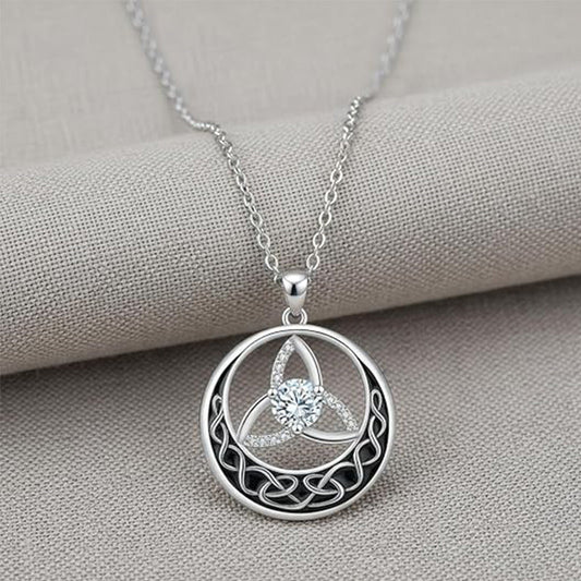 💍 BUY 2 GET 1 FREE! ✨ Vintage Celtic Knot Necklace – 925 silver & sparkling CZ – Timeless symbol of love – perfect for gifting or daily wear 🎁
